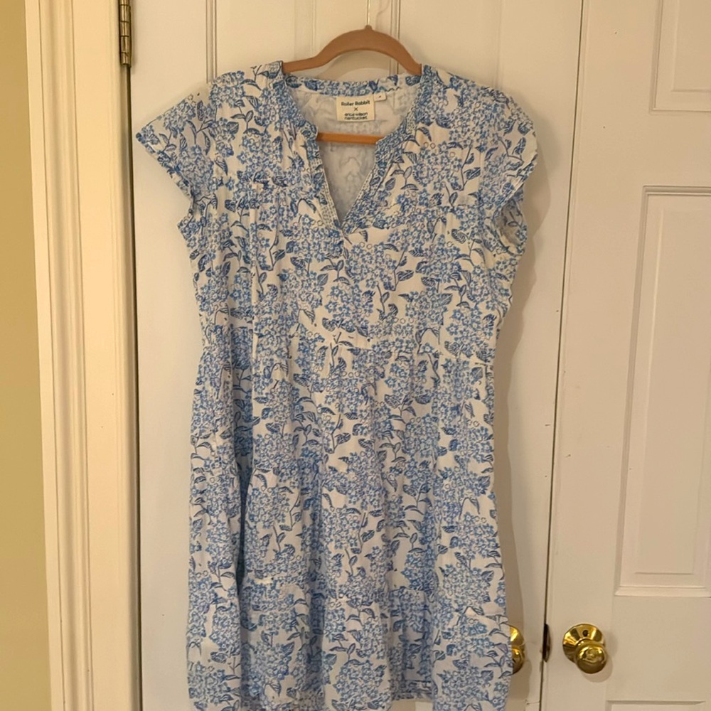 Roller Rabbit x Erica Wilson Nantucket size M, blue floral limited edition